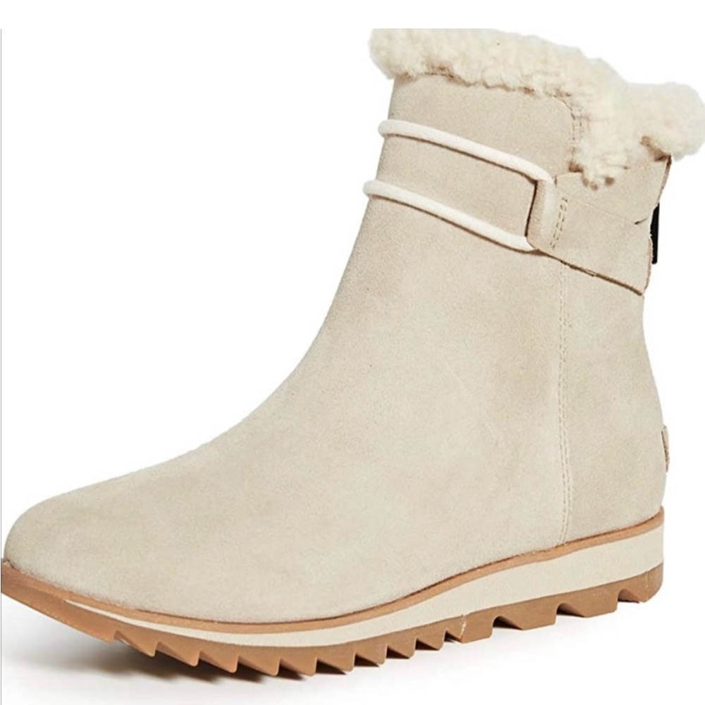 SOREL Harlow Cozy Shearling Bootie Boots NWOT Size 10 - Picture 3 of 12
